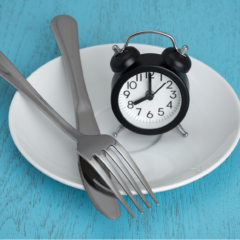 アンチエイジングに有効？断食のメリットを徹底解説！