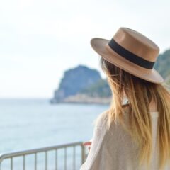 ウィッグがばれないための8つの工夫｜選び方＆使い方をチェック